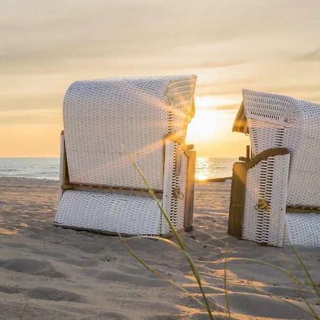 Strandhaus Manatee Mit Sauna Und Kamin Appartamento Sellin (Rugen)